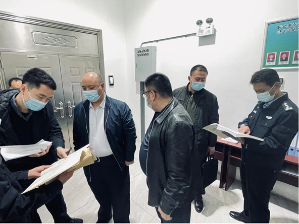 图片2.jpg 图片2.jpg